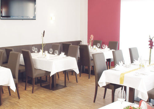 Acantus Hotel Weisendorf Exterior photo