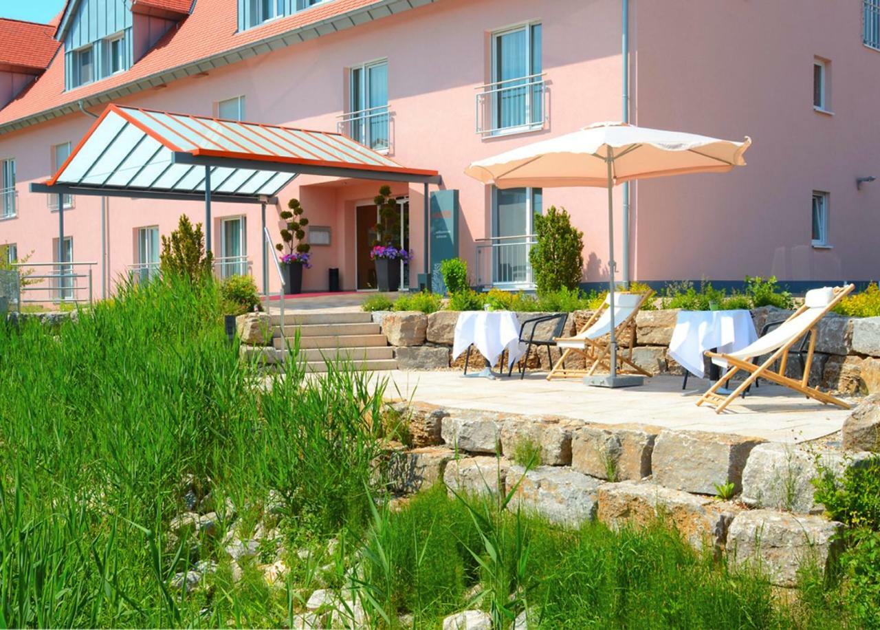 Acantus Hotel Weisendorf Exterior photo